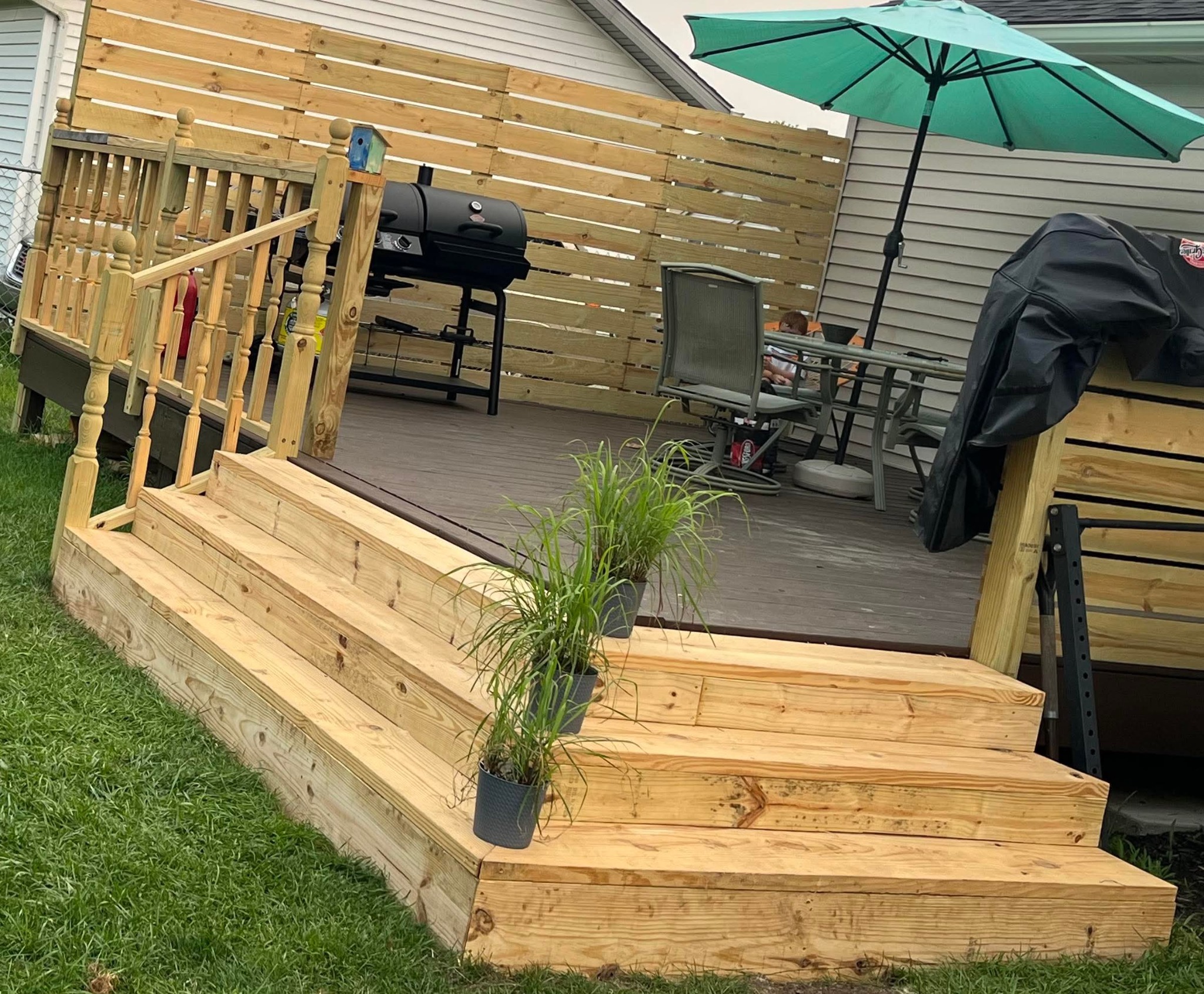 Deck Steps, Railing, Bar & Privacy Fence